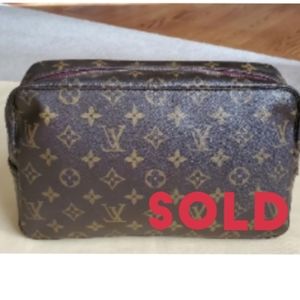 🛑Sold🛑Louis Vuitton Trousse 28